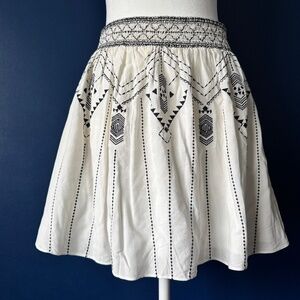 Parker Embroidered Mini Skirt – Size S